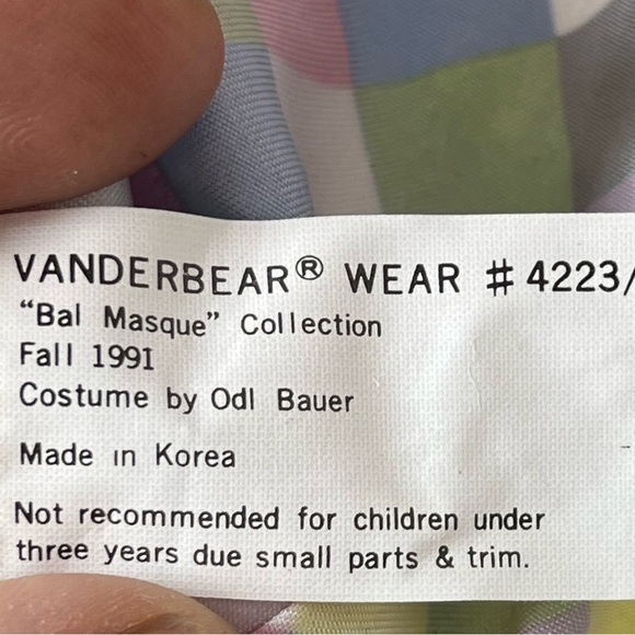 Vintage Fluffy Vanderbear 1991 Bal Masque Colombine Bear nwt - Picture 6 of 8